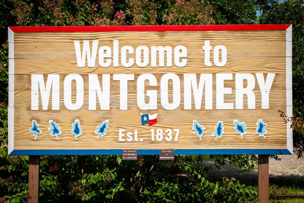 visit montgomery texas